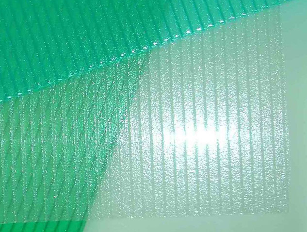 晶亮陽(yáng)光板