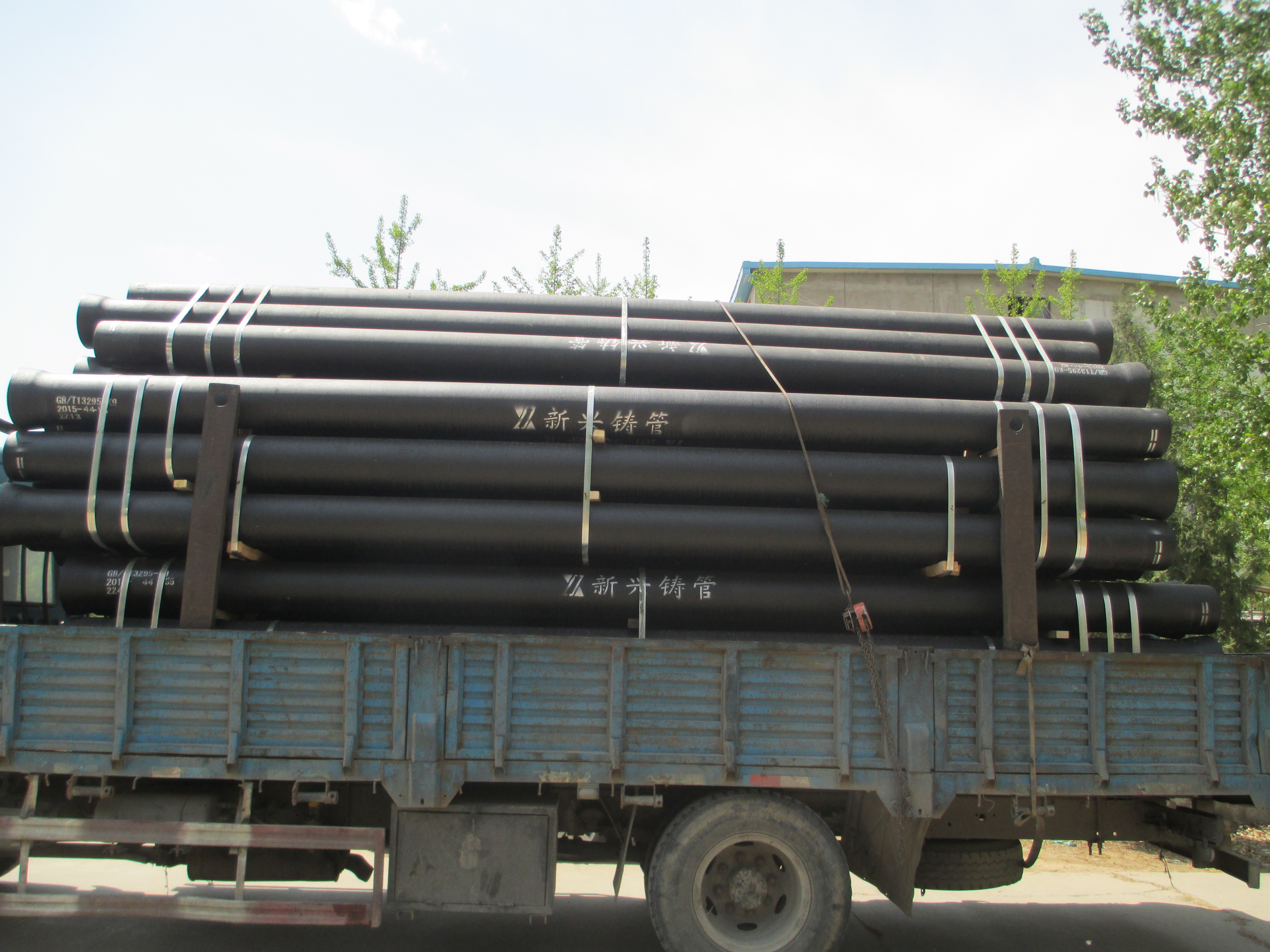 北京瑞豐碧源介紹新興球墨鑄鐵管與離心鑄鐵管的區(qū)別